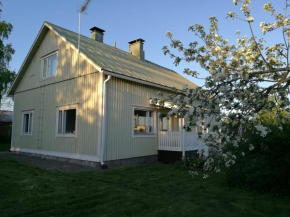 Willa Mustijoki in Pornainen